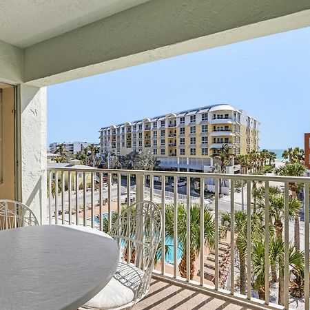 Calini Beach Club Sarasota Room photo