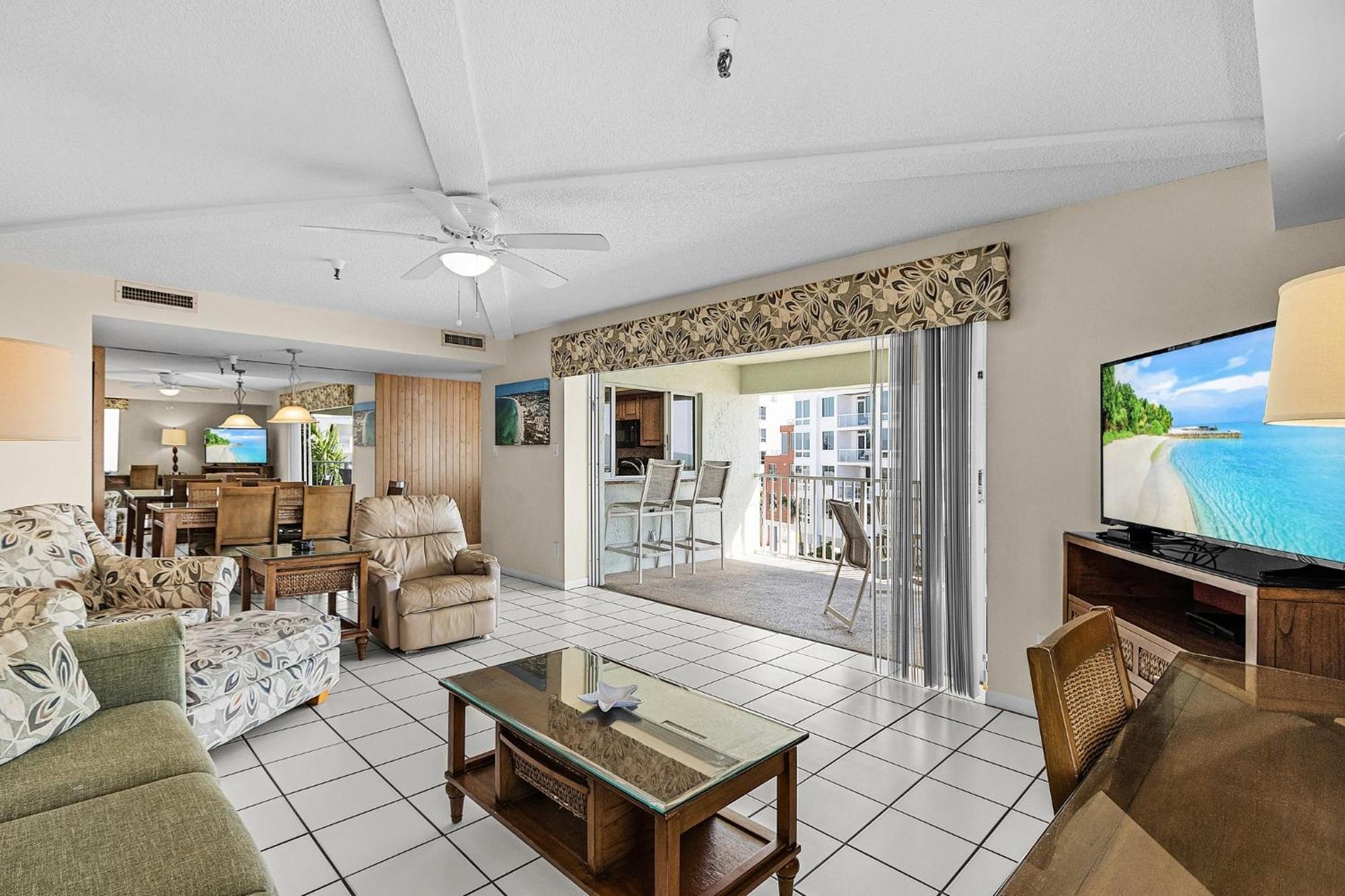 Calini Beach Club Sarasota Room photo